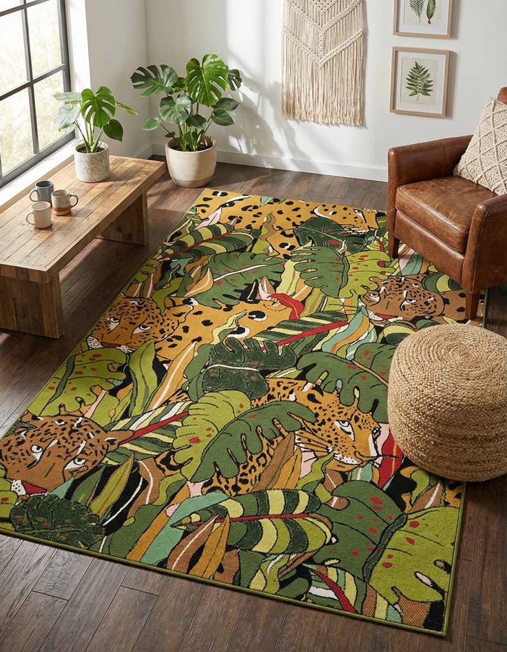 Detail image of 5' x 7' Easy-Clean Botanical Indoor / Outdoor Rug