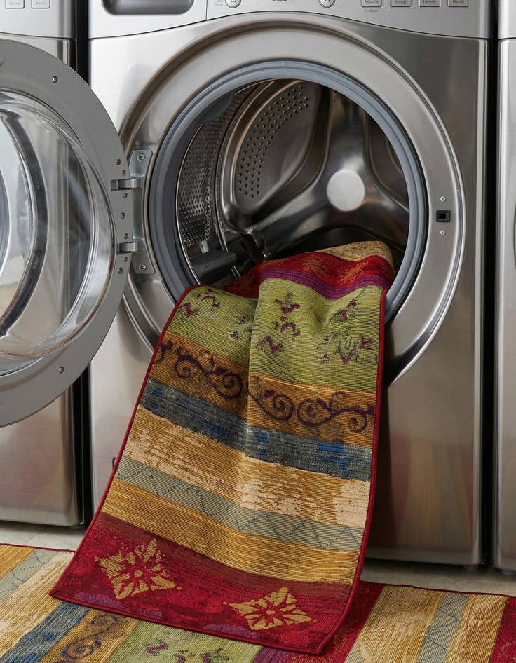 Detail image of 2' x 5'  Washable Modern Indoor / Outdoor Runner Rug