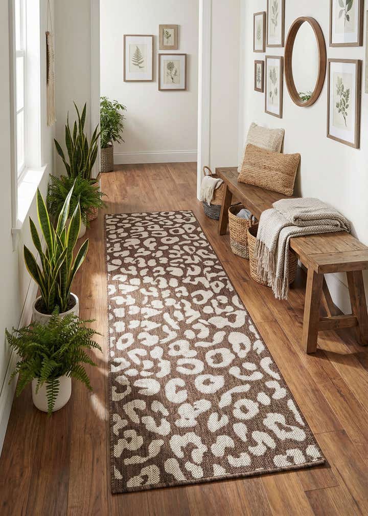 2' x 6' Easy-Clean Safari Indoor / Outdoor Runner Rug