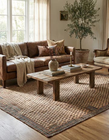7' x 8' 10 Hand Knotted Ultra Vintage Persian Wool Rug