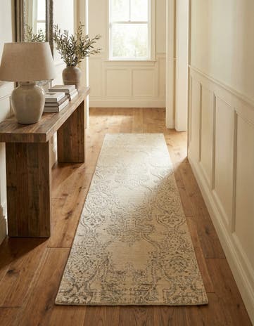 2' 7 x 8' 10 Hand Knotted Darya Runner Rug