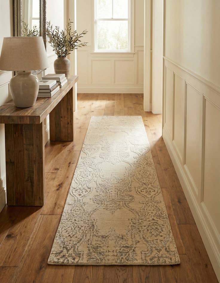 Detail image of 2' 7 x 8' 10 Hand Knotted Darya Runner Rug