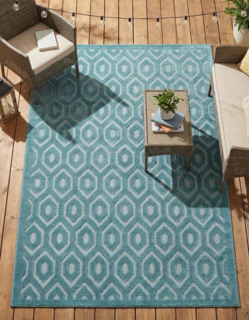 5' 3 x 8' Easy-Clean Trellis Textured Indoor / Outdoor Rug