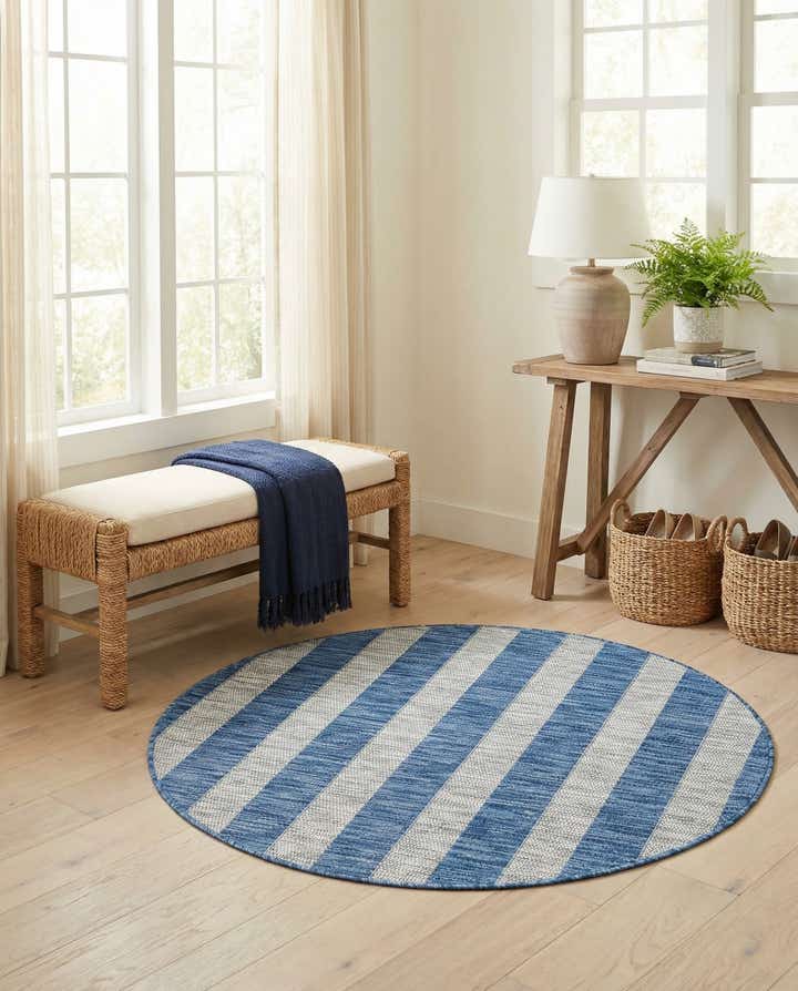 4' x 4' Easy-Clean Ribbon Indoor / Outdoor Round Rug