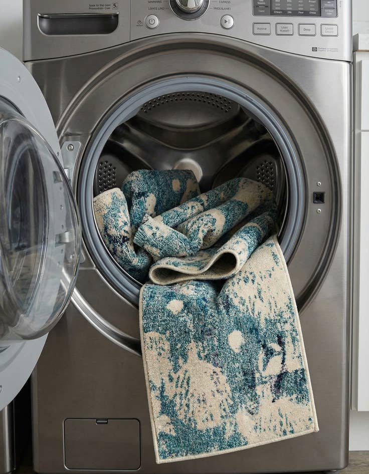 Detail image of 2' 7 x 12'  Washable Capri Runner Rug