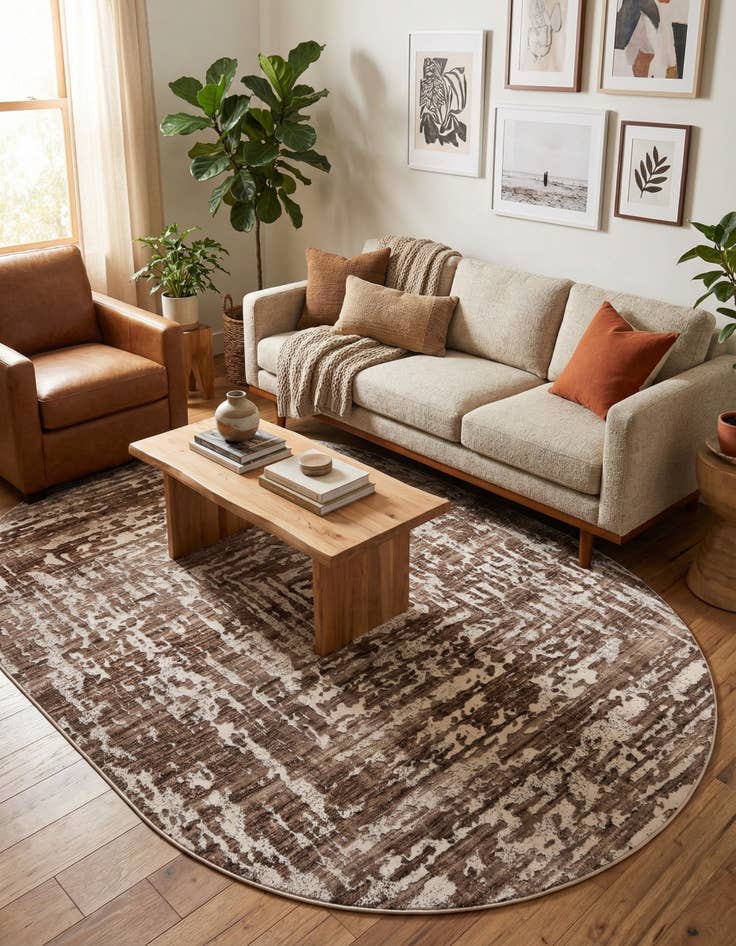 Detail image of 7' x 10' Hermitage Oval Rug