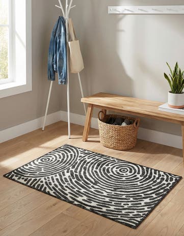 2' x 3' Easy-Clean Modern Indoor / Outdoor Rug