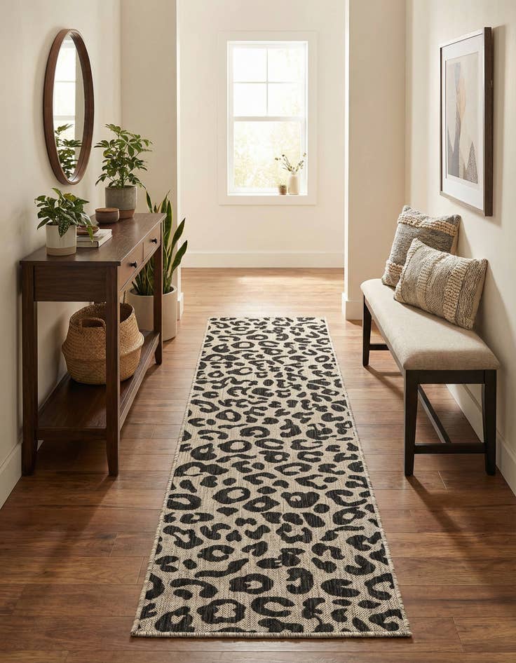 Detail image of 2' x 8' Easy-Clean Safari Indoor / Outdoor Runner Rug