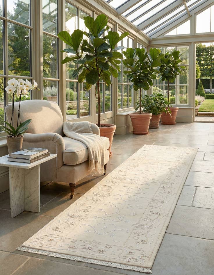 Detail image of 2' 8 x 10' Darya Runner Rug