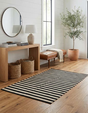3' 4 x 4' 10 Hand Woven Kilim Modern Wool Rug
