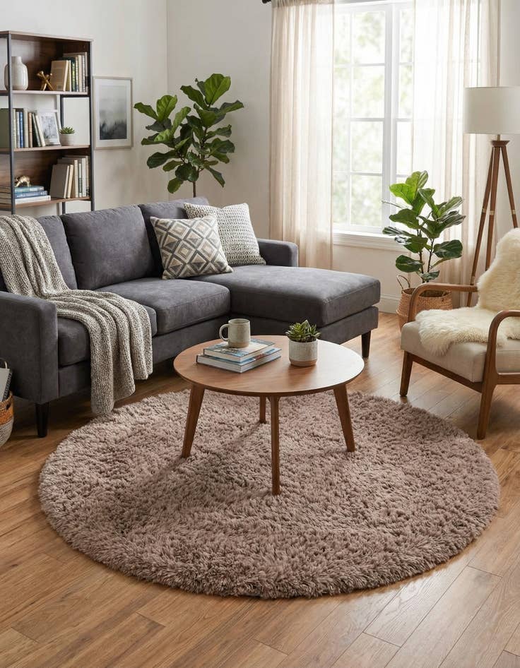 Detail image of  5' x 5' Infinity Shag Round Rug