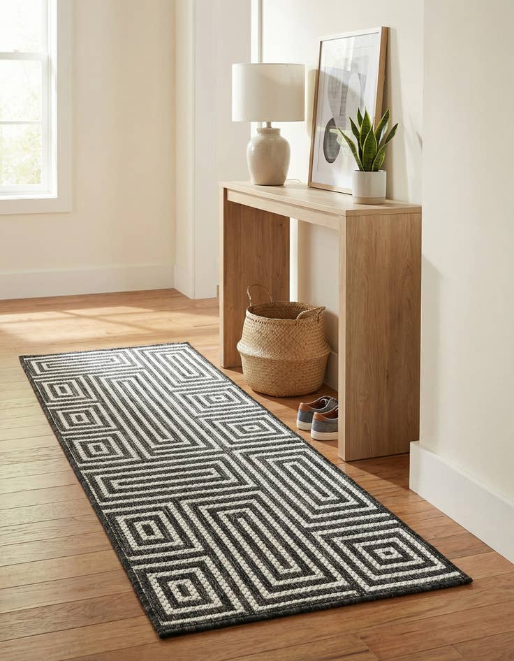 Detail image of 2' x 4'  Washable Modern Indoor / Outdoor Runner Rug