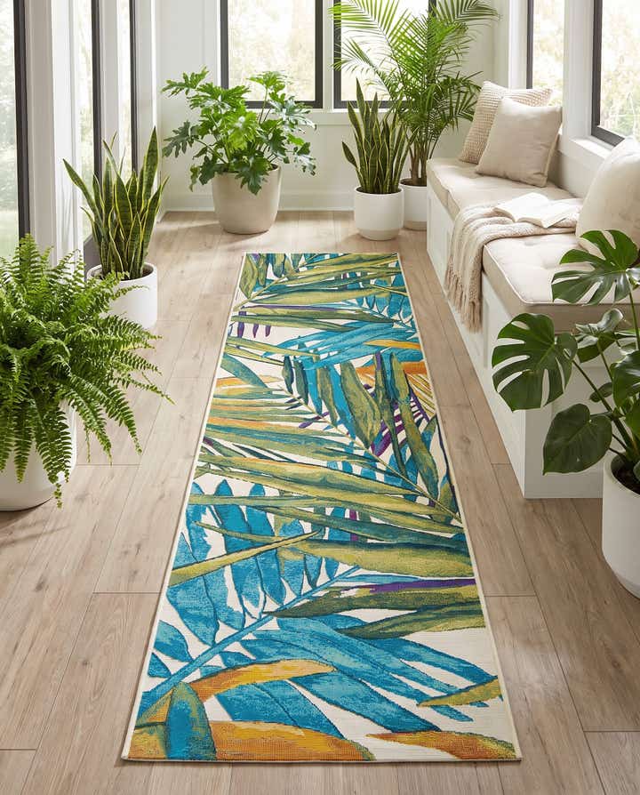 2' 7 x 10' Easy-Clean Botanical Indoor / Outdoor Runner Rug