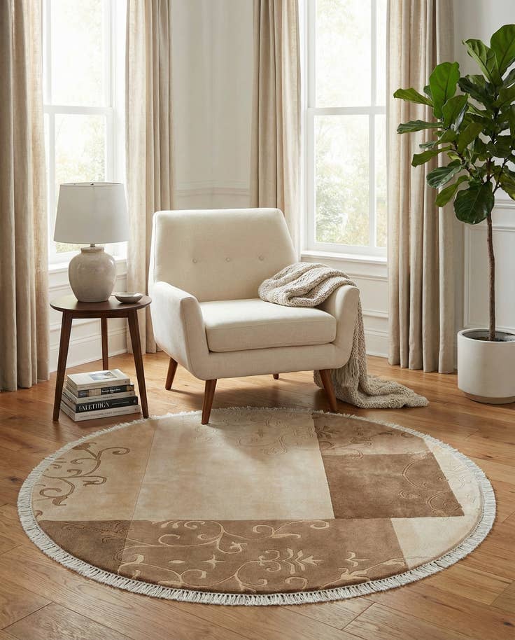 Detail image of 5' x 5' Hand Knotted Darya Wool Round Rug