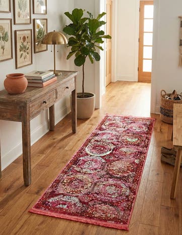 2' 2 x 6' Santiago Runner Rug
