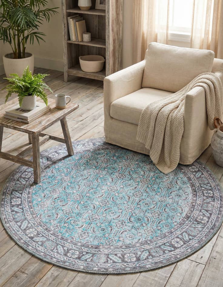 Detail image of 3' 6 x 3' 6 Timeless Round Rug