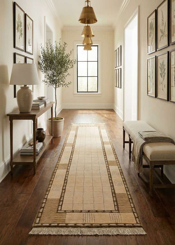 2' 9 x 9' 9 Hand Knotted Darya Wool Runner Rug