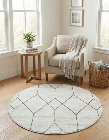 White Lattice Trellis Round Rug