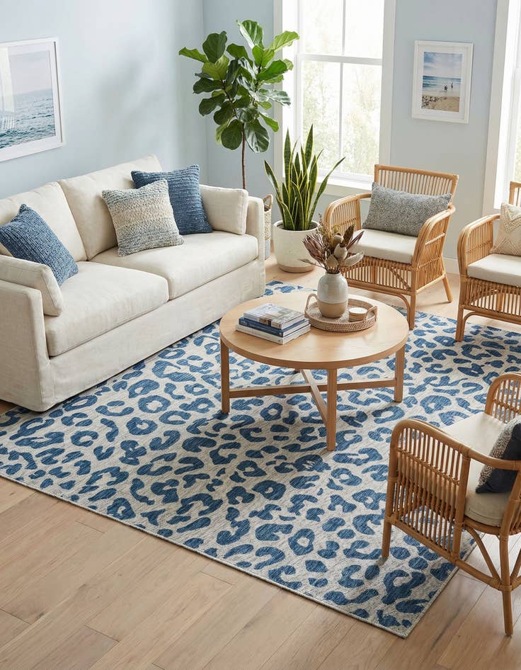 Detail image of  7' 10 x 7' 10  Washable Safari Indoor / Outdoor Square Rug