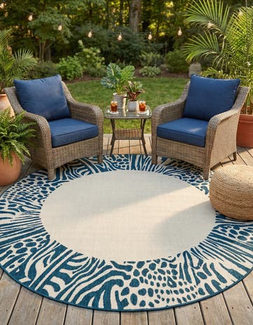7' 10 x 7' 10 Easy-Clean Safari Indoor / Outdoor Round Rug