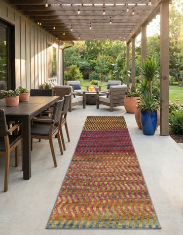2' 7 x 11' Easy-Clean Modern Indoor / Outdoor Runner Rug