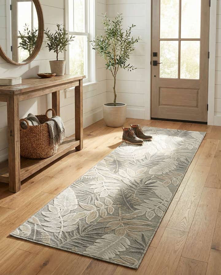 2' 2 x 8' Easy-Clean Botanical Indoor / Outdoor Runner Rug