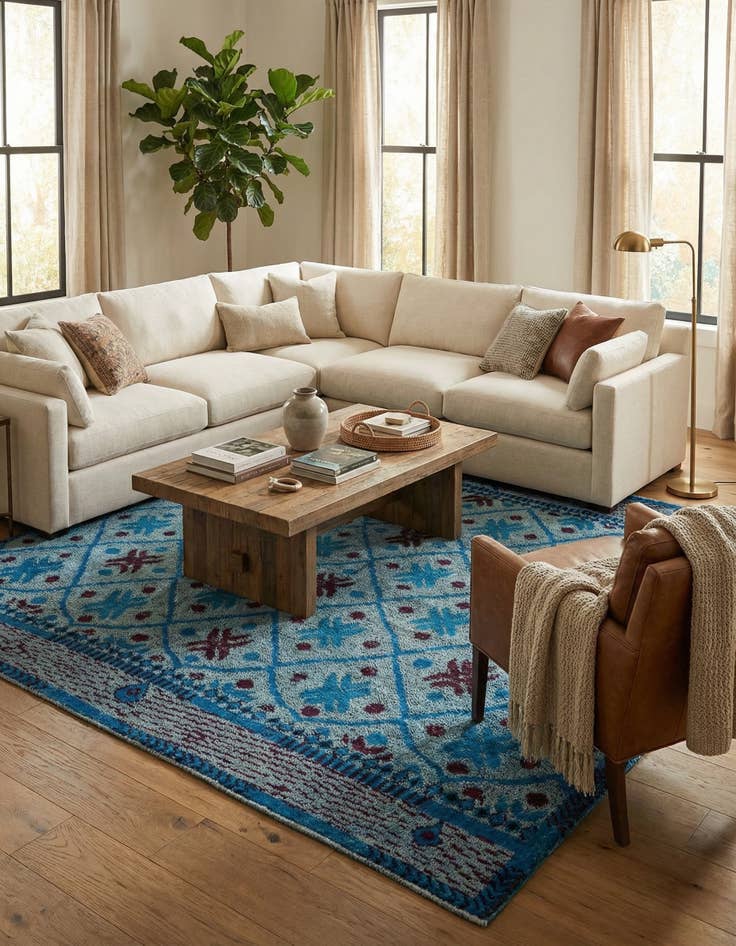 Detail image of 8' 7 x 10'  Hand Knotted Darya Wool Rug