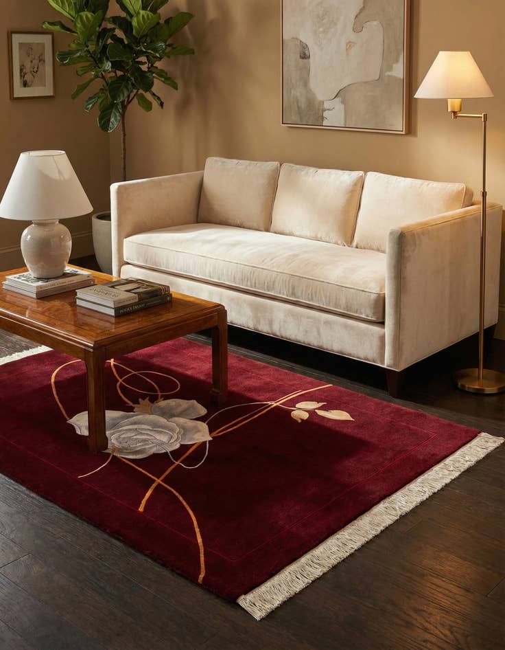 Detail image of 4' x 5' 11  Hand Knotted Darya Wool Rug