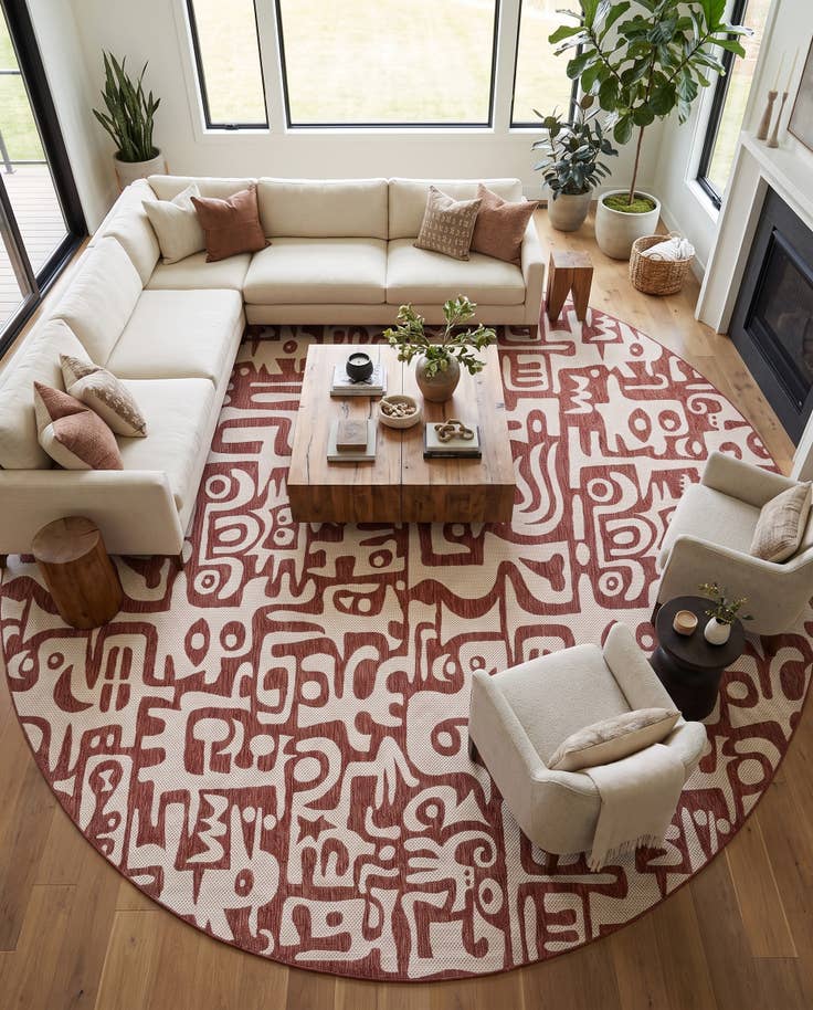 Detail image of 13' x 13' Easy-Clean Modern Indoor / Outdoor Round Rug
