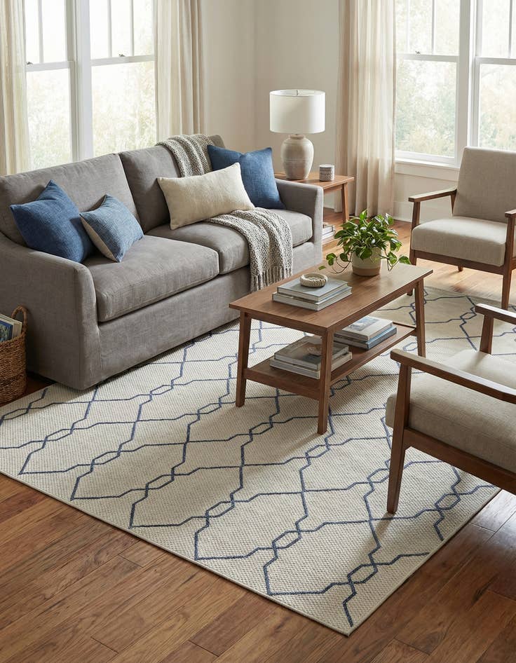 Detail image of 7' x 10'  Washable Trellis Indoor / Outdoor Rug