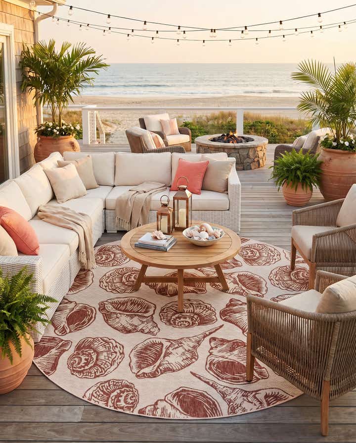 13' x 13' Easy-Clean Coastal Indoor / Outdoor Round Rug