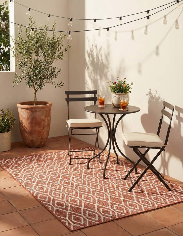 Detail image of 4' x 6' Easy-Clean Jill Zarin Turks and Caicos Indoor / Outdoor Rug