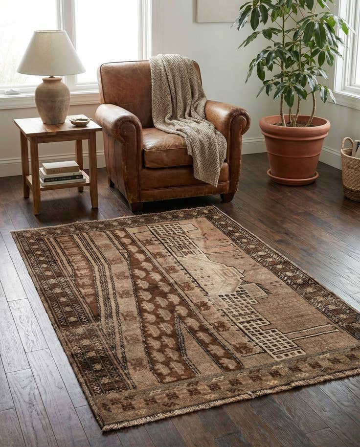 Detail image of 3' x 4' 4 Hand Knotted Ultra Vintage Persian Wool Rug