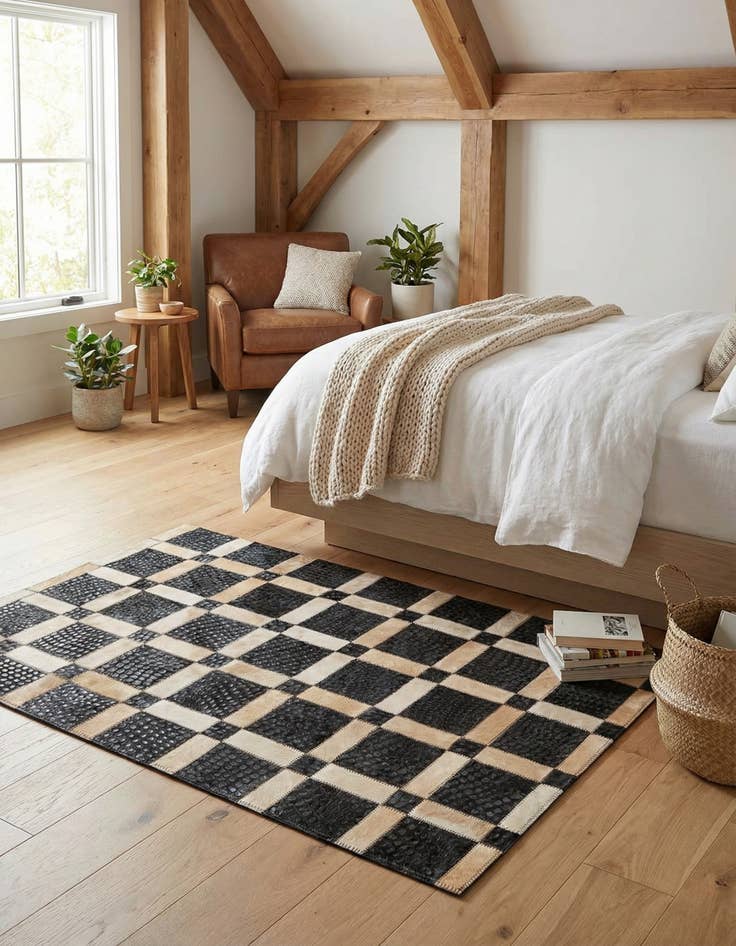 Detail image of 2' 1 x 3' Cowhide Rug