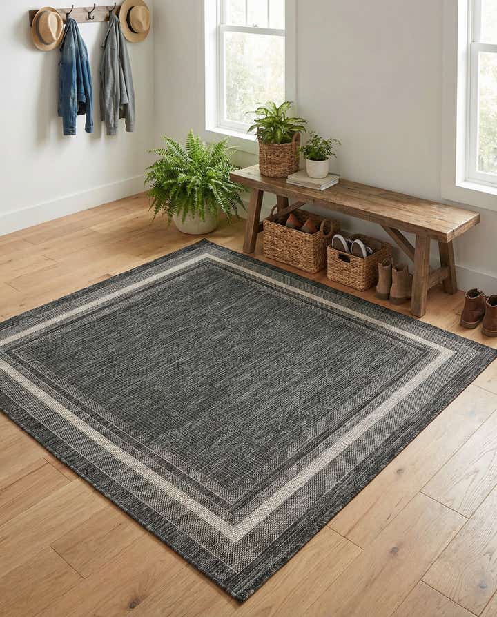 5' 3 x 5' 3 Easy-Clean Border Indoor / Outdoor Square Rug