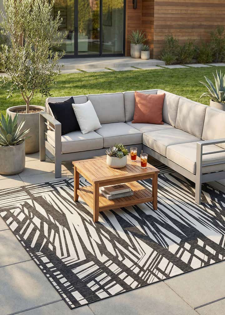 9' x 12' Easy-Clean Modern Indoor / Outdoor Rug