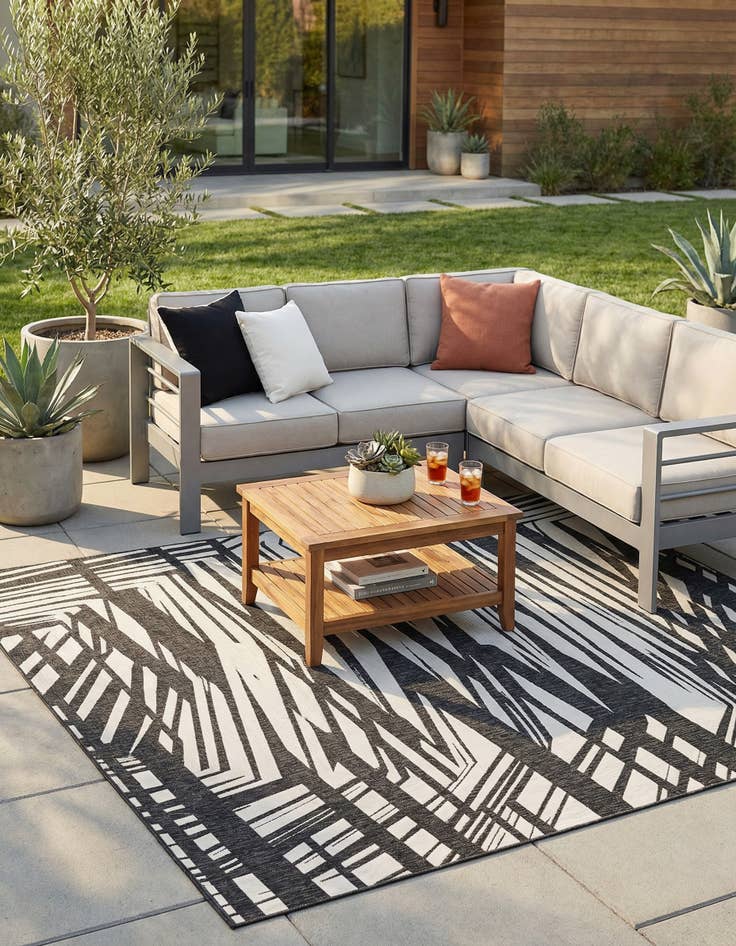 Detail image of 9' x 12'  Washable Modern Indoor / Outdoor Rug