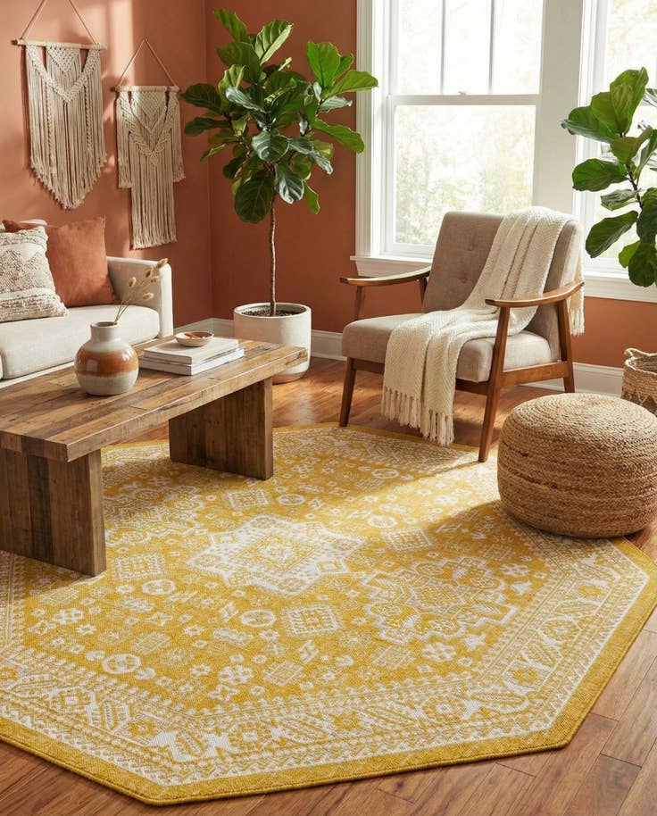 Detail image of 7' 10 x 7' 10 Easy-Clean Aztec Indoor / Outdoor Octagon Rug