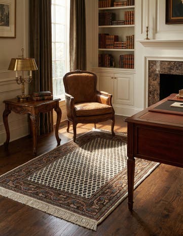 2' 11 x 5' 1 Hand Knotted Mir Wool Rug