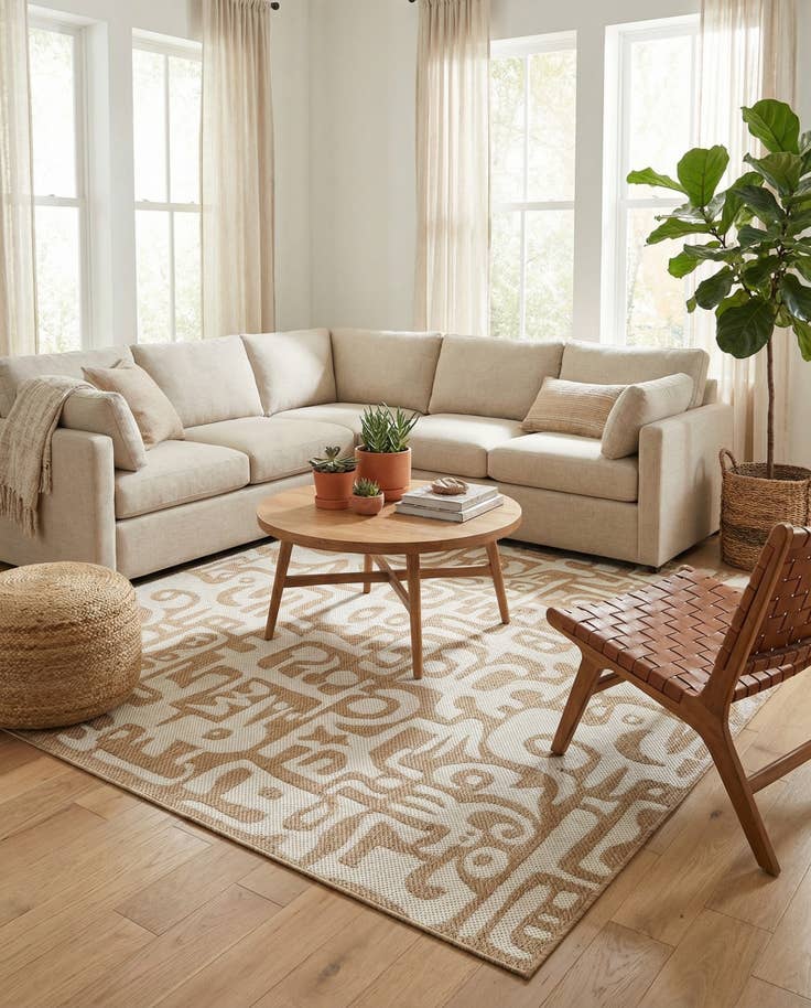 Detail image of 7' 10 x 7' 10 Easy-Clean Modern Indoor / Outdoor Square Rug
