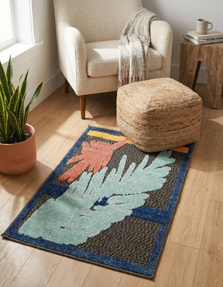 Detail image of 2' x 3'  Washable Belize Indoor / Outdoor Rug