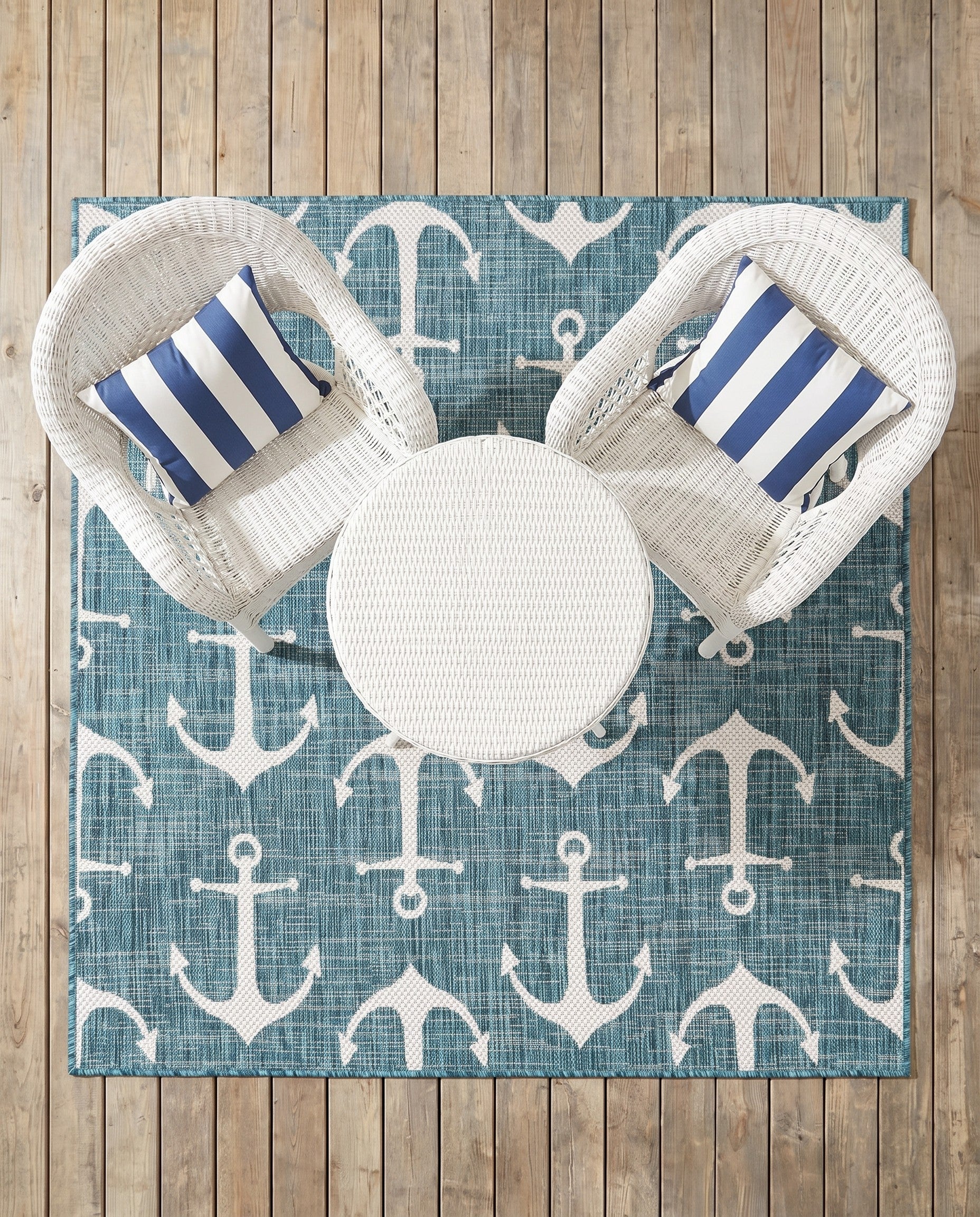 5' 3 x 5' 3 Easy-Clean Coastal Indoor / Outdoor Square Rug