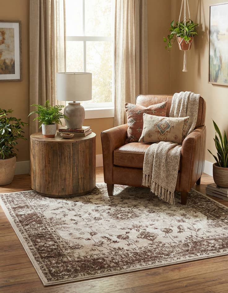 Detail image of 5' 3 x 5' 3 Himalaya Square Rug