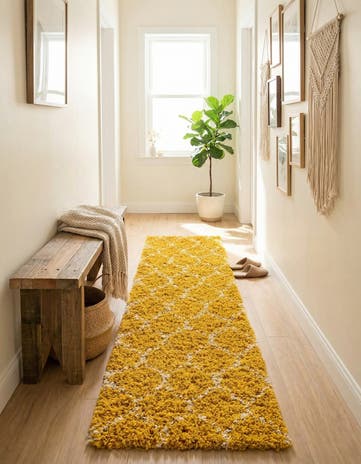 2' x 6' Lattice Shag Runner Rug