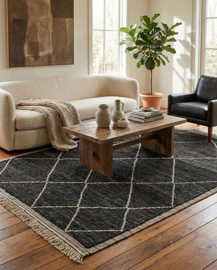 6' x 9' 2 Hand Knotted Moroccan Wool Rug