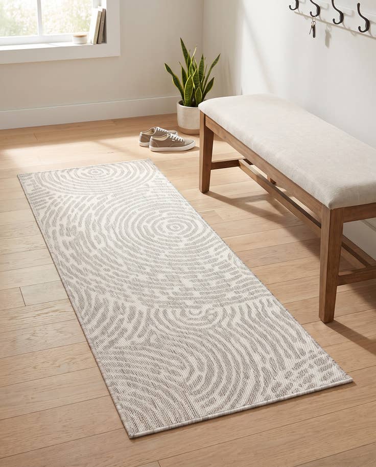 Detail image of 2' x 5' 3 Easy-Clean Modern Indoor / Outdoor Runner Rug