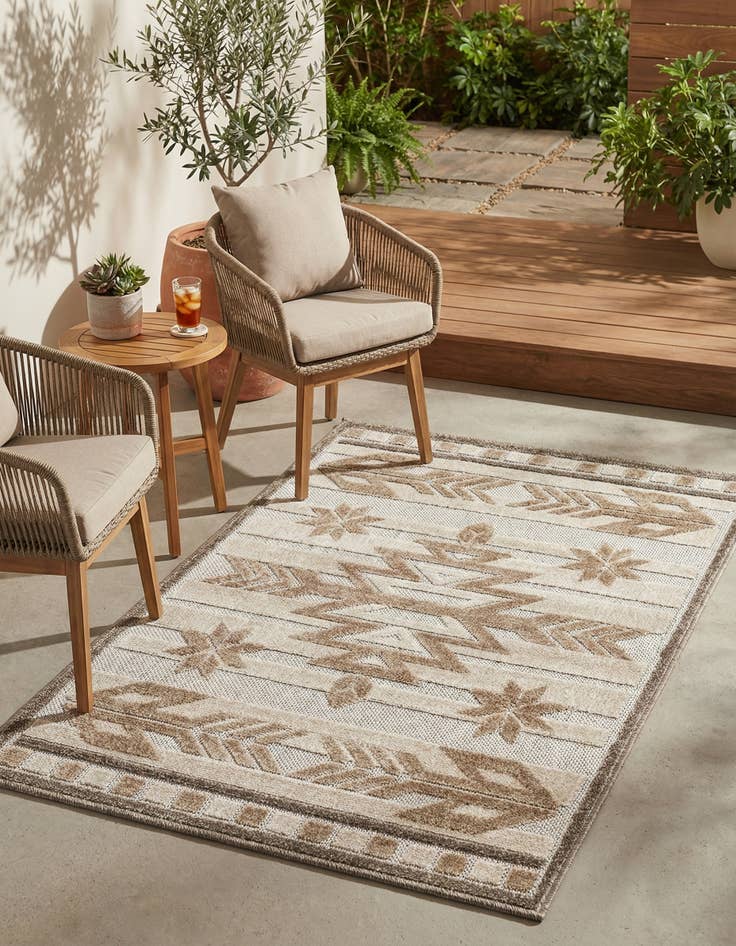 Detail image of 2' x 3'  Washable Modern Indoor / Outdoor Rug