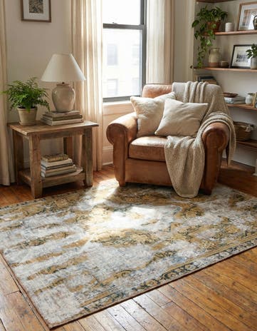 4' x 6' Hand Knotted Ultra Vintage Persian Wool Rug