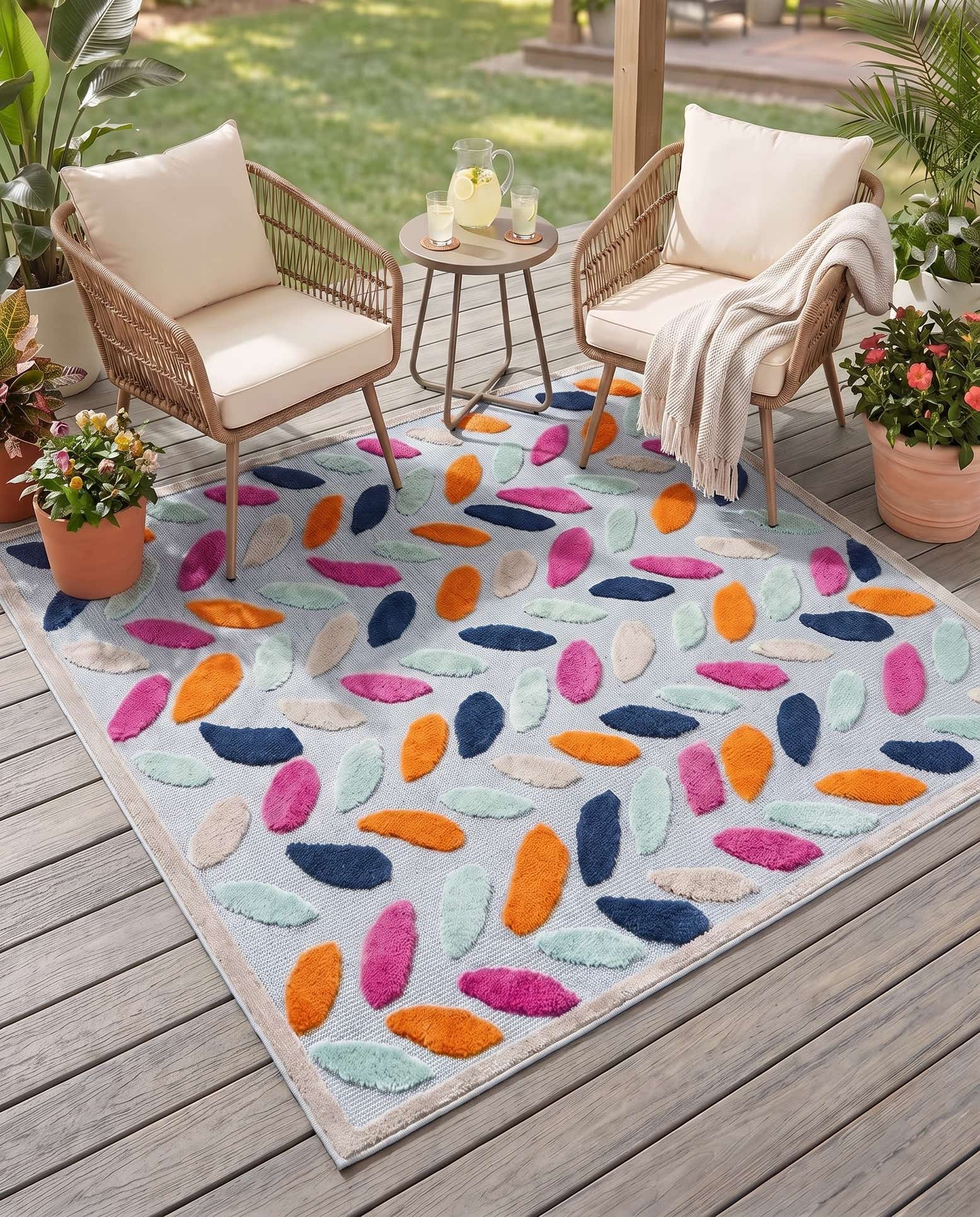 5' 3 x 5' 3 Easy-Clean Aruba Indoor / Outdoor Square Rug