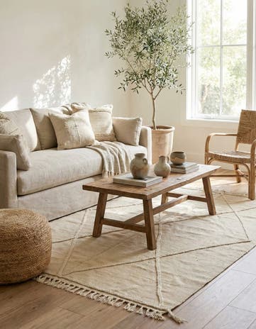 4' x 5' 10 Hand Woven Kilim Modern Wool Rug